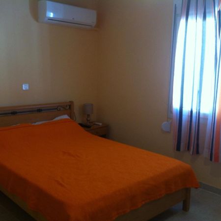 Melissa Rooms Agios Kirykos  ภายนอก รูปภาพ