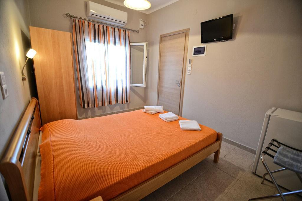 Melissa Rooms Agios Kirykos  ภายนอก รูปภาพ