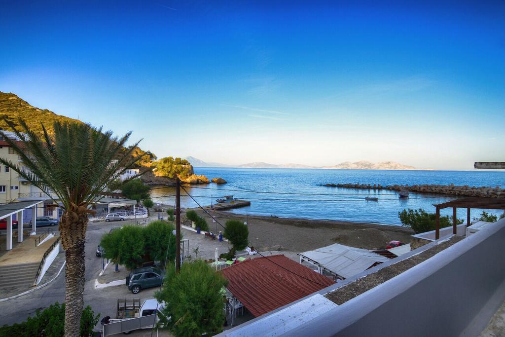 Melissa Rooms Agios Kirykos  ภายนอก รูปภาพ